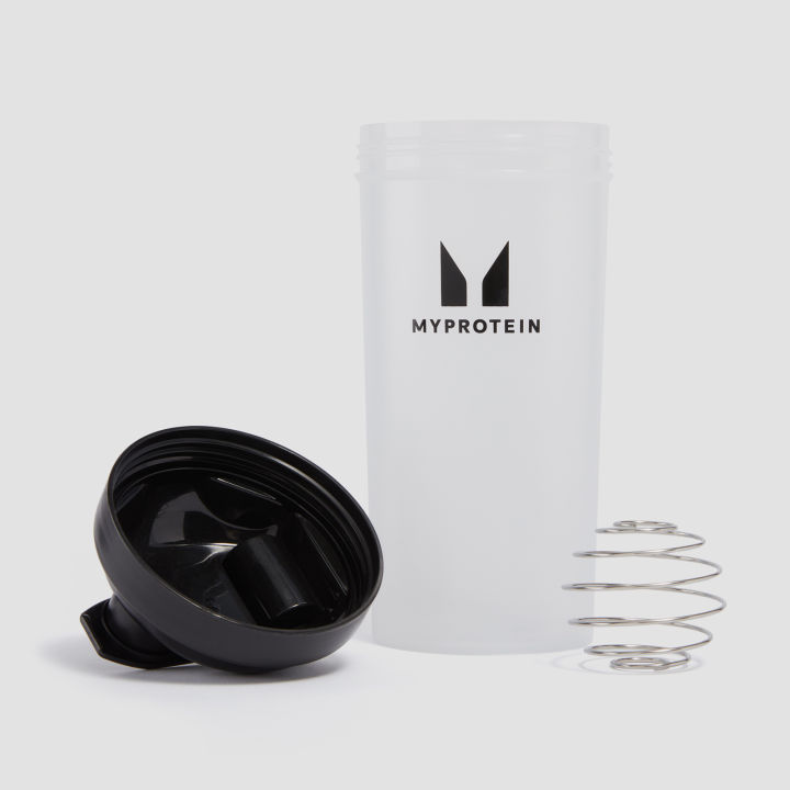 Myprotein%20Plastic%20Shaker%20(600ml)%20%E2%80%93%20Clear/Black%20%7C%20High-Performance%20Protein%20Shaker%20with%20Blending%20Ball%20%7C%20Leak-Proof%20&%20Dishwasher%20Safe%20-%20Image%202