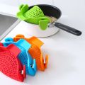 【Hot】 Universal Silicone Clip-On Pan Pot Strainer Anti-Spill Pasta Pot Strainer Food Grade Rice Fruit Colander Strainer Kitchen Items. 