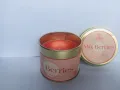 Ayura Wellness Mix Berries scented candle. 