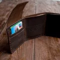 【ALLGOOD】 Leather Wallet For Men The Secret Life Of Walter Mitty Vintage Crazy Horse Cow Leather Handmade Money clips  Leather male Purse Money Bag with coin pocket WF207. 