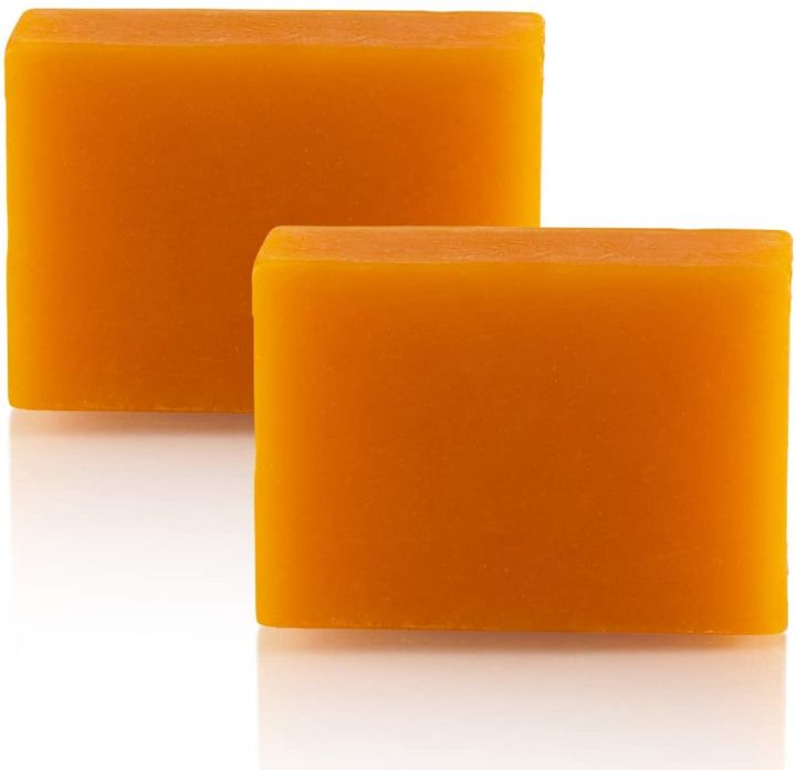 Skin%20Solution%20Store%20Kojie%20San%20Skin%20Lightening%20and%20Whitening%20Soap%20135g%20-%20Image%204