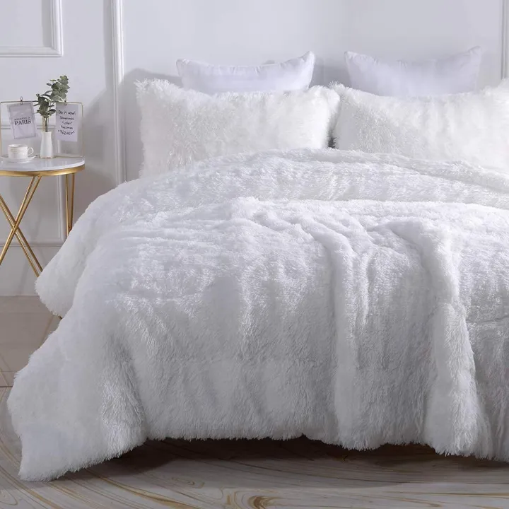 Fur%20Bed%20Sheet%20Set%203%20In%201%20/%20Faux%20Fur%20Shaggy%20Comfortable%20Blanket%20(Without%20Padding)%20Luxury%20Bedding%20Set%20Throw%20Rug%20White%20Color%20-%20Image%202