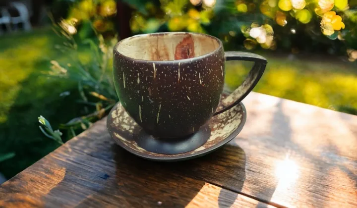 Coconut%20Shell%20Cup%20-%20Image%205