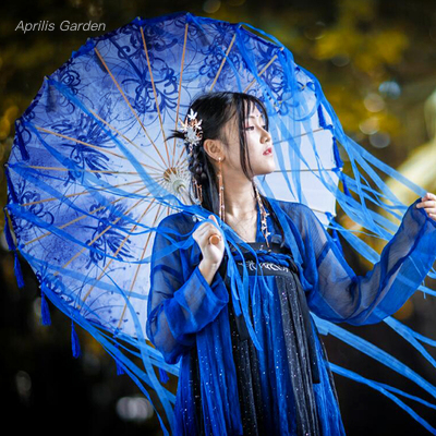 82cm%20Hanfu%20Oiled%20Paper%20Umbrella%20Rain%20Women%20Photography%20Prop%20Rain%20proof%20Ribbon%20Antique%20Tassels%20Umbrella%20Fan%20Paraguas%20Parasol%20-%20Image%202