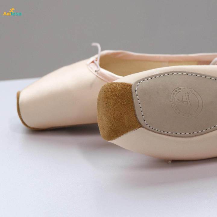Professional%20Ballet%20Pointe%20Shoes%20Ladies%20Ballet%20Shoes%20with%20Ribbons%20-%20-%20Image%209
