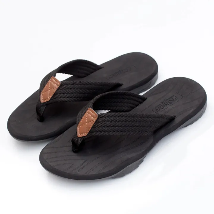 New%20Summer%20Southeast%20Asian%20Casual%20Trend%20Men's%20Rubber%20Thick%20Sole%20Flip-Flop%20Beach%20Sandals%20Denim%20Fabric%20In%20Stock%20-%20Image%203