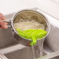 1Pc Leaf Shaped Rice Wash Gadget Noodles Spaghetti Beans Colanders Strainers Kitchen Fruit Vegetable Cleaning Tool. 