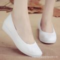 Ancient Style Nurse Shoes Beauty Salon White Flat Bottom Working Waiter Women's Comfortable Cloth Shoes Wedge Old Beijing White Shoes Small *. 