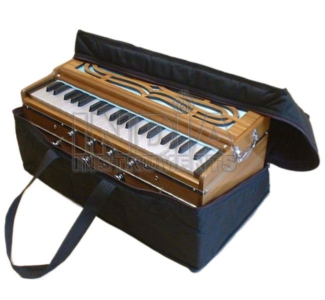 Harmonium%20Cover%20/%20Serpina%20Bag%20%E2%80%93%20Padded%20or%20Soft%20(Non-Padded)%20Nylon%20Carry%20Case%20%7C%20Harmonium%20Protective%20Cover%20for%20Indian%20Harmonium%20&%20Serpina%20%7C%20Water%20Resistant%20Musical%20Instrument%20Bag%20with%20Strong%20Zipper%20%7C%20Accordion%20/%20Portable%20Piano%20Carry%20Bag%20-%20Image%204