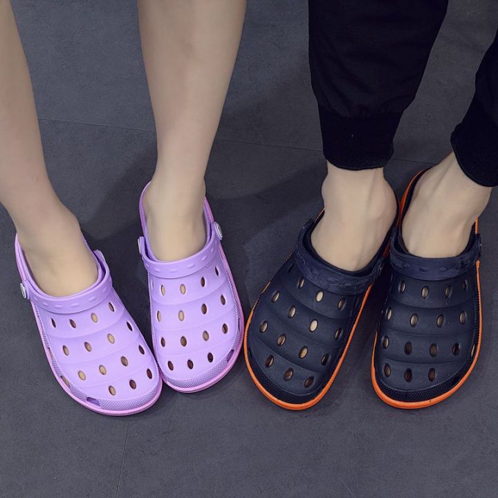 Korean%20Style%20Casual%20Hollow-out%20Non-Slip%20Hole%20Shoes%20Men's%20Vietnam%20Rubber%20Beach%20Shoes%20Soft%20Bottom%20Travel%20Shoes%20Breathable%20Leather%20Shoes%20-%20Image%206