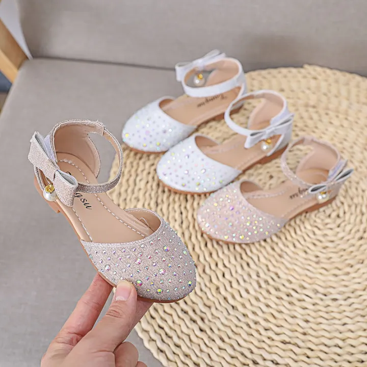 Women's%20Shoes2023Spring%20and%20Summer%20New%20Princess%20Shoes%20Girls'%20Sandals%20Middle%20and%20Big%20Children's%20Closed%20Toe%20Fashion%20Children's%20Crystal%20Shoes%20Soft%20Bottom%20-%20Image%204