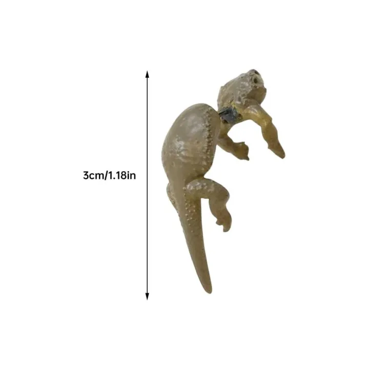 Miniature%20size%20Lizard%20ear%20studs%20Colorful%20enamel%20Reptile%20enthusiasts%20Beautifully%20crafted%20Sterling%20for%20Reptile-themed%20events%20wear%20Statement%20jewelry%20-%20Image%204