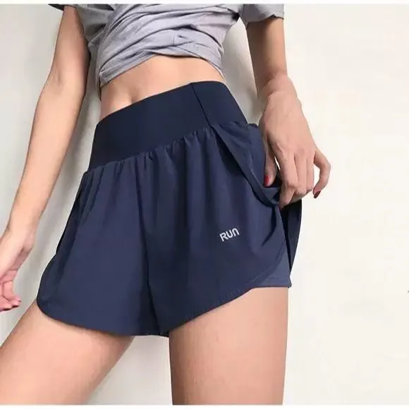 Sports%20Shorts%20for%20Women%20High-Waist%20Quick-Drying%20Breathable%20Double-Layer%20Thin%20Anti-Exposure%20Yoga%20Workout%20Slimming%20Shorts%20Summer%20New%20-%20Image%203