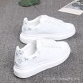 All-Match Fashion Couple College Popular Style Student McQueen White Shoes Leisure Niche Printing Men and Women Design Sports ﹀·. 