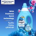COMFORT Fabric Softener, Spring Dew Original, with freshness-burst technology for longer lasting fragrance & soft clothes, 3.9L. 