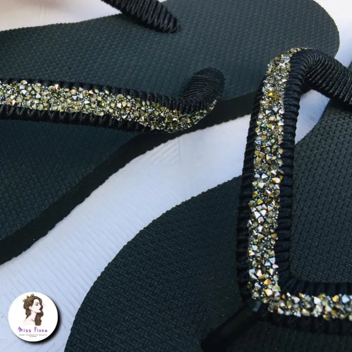 Glitter%20Crystal%20Stones%20Flip%20Flops/Ladies%20Slippers%20-%20Image%204