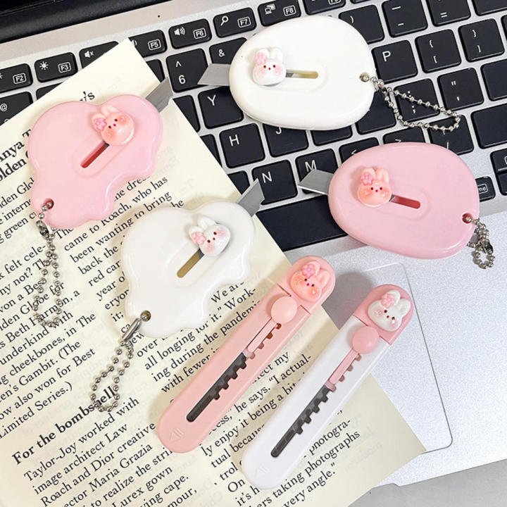 Cute%20Utility%20Student%20Cartoon%20Small%20Box%20Cutter%20Mini%20Portable%20Paper%20Cutter%20for%20Student%20School%20Office%20Crafting%20Diy%20Paper%20Cutting%20-%20Image%202