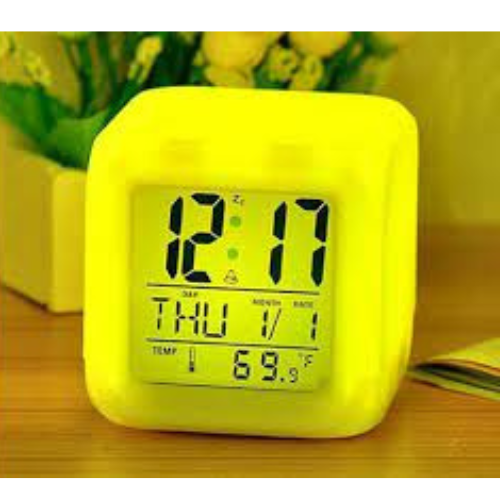 LED%20Colour%20Changing%20Alarm%20Clock%20Glowing%20Alarm%20Clock%20-%20Image%204