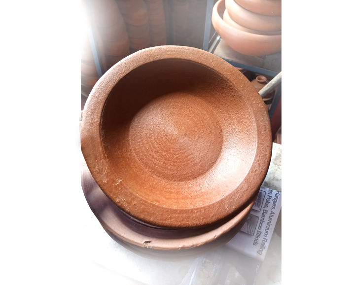 Clay%20Dinner%20Plate%20Mati%20Pigan%20Hand%20Made%20Clay%20Plate%20-%20Image%203