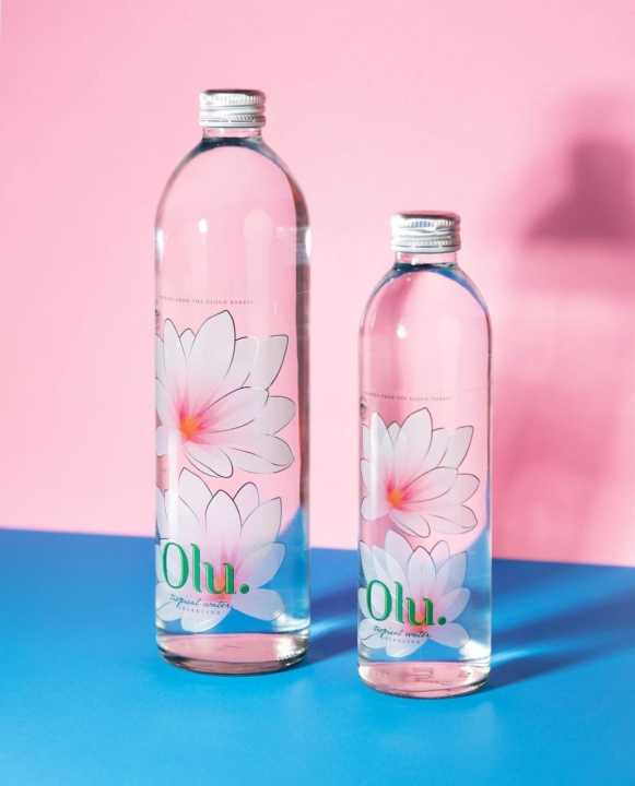 Olu empty glass water bottle 625ml