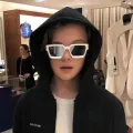 Stylish luxury Modern Sunglasses with UV400 Protection Lens for men and women. 