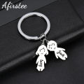 Personalized Boy Girl Pendant Engrave Name Keychain For Women Stainless Steel Nameplate Date DIY Key Chain Family Jewelry Gift. 