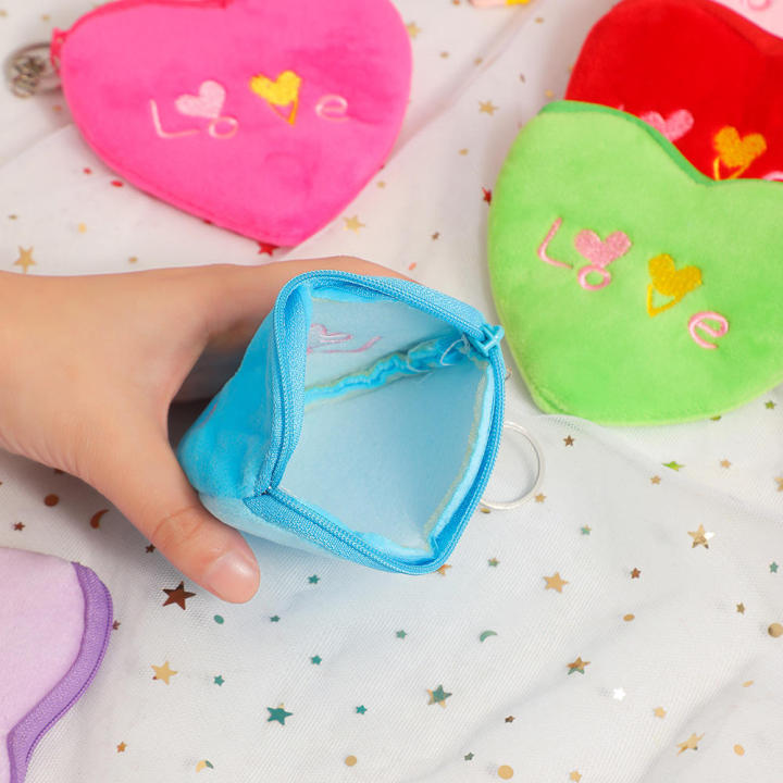 Cartoon%20Heart%20Plush%20Wallet%20Valentine's%20Day%20Love%20Coin%20Storage%20Bag%20Girl%20Cute%20Small%20Wallet%20-%20Image%205