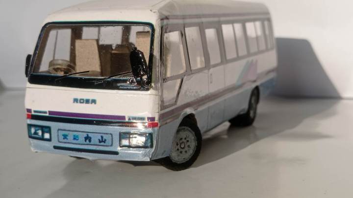 Hand%20Made%20Rosa%20Scale%20Model%20Bus%20-%20Image%204