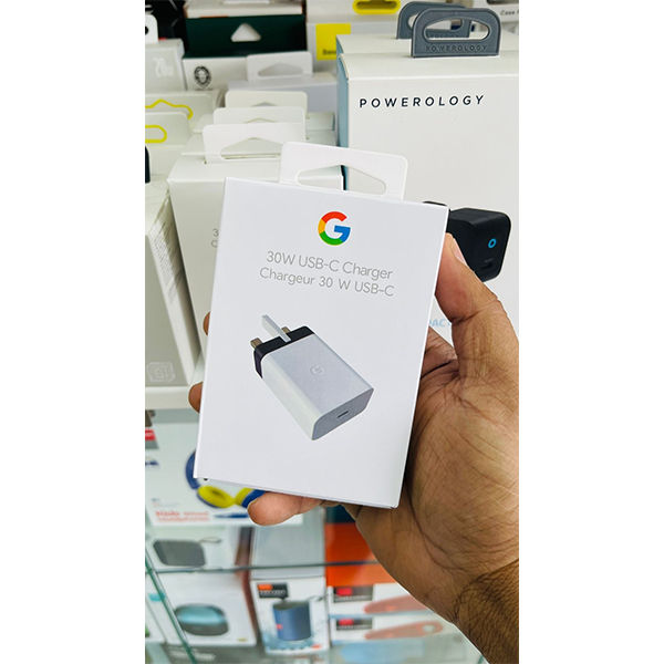 Google%2030W%20UK%203%20Pin%20USB-C%20Charger%20for%20Pixel%20Phones%20-%20Image%206