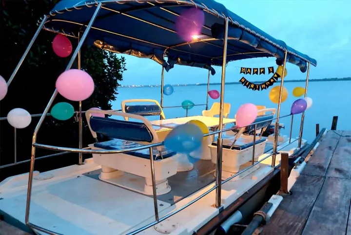 Negombo - Dining Boat- Per Person (Min 1 Pax)