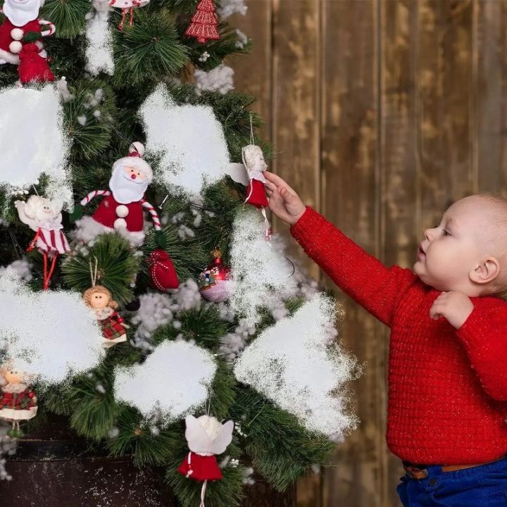 Christmas%20Fake%20Snow%20Cotton%20Like%20Artificial%20White%20Snow%20Fluffy%20Fiber%20Stuffing%20Snow%20Covering%20for%20Winter%20Christmas%20Tree%20Decoration%20-%20Image%205