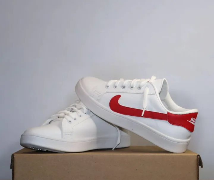 Fashionable%20Casual%20White%20Shoes%20for%20Men%20and%20Women%20-%20White%20&%20Red%20Edition%20-%20Image%203