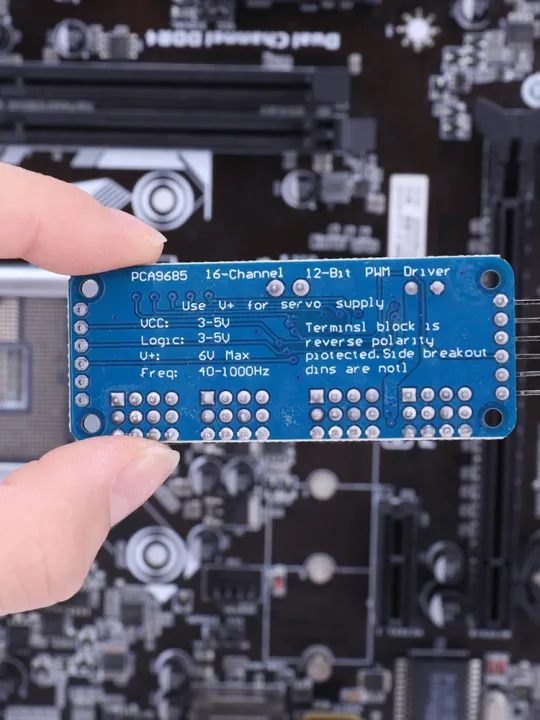 PCA9685%20Robot%20Controller%20IIC%20Interface%2016%20Channel%2012-Bit%20PWM%20Servo%20Motor%20Board%20Module%20for%20Arduino%20Robot/%20Raspberry%20Pi%20-%20Image%206
