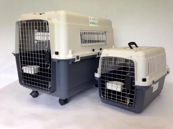 Large%20Pet%20IATA%20Approved%20Airline%20Travel%20Carrier%20Crate%20Pets%20Dog%20Cat%20Air%20Flight%20Box%20Checked%20Vet%20Visit%20Kennel%20Portable%20Foldable%20Breathable%20High%20Quality%20ABS%20PP%20Plastic%20Material%20Car%20Case%20Dogs%20Cats%20Medium%20Small%20Chrome%20Door%20Food%20Water%20Cup%20-%20Image%208