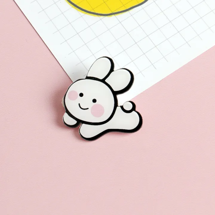 Creative%20Acrylic%20Brooch%20Cute%20Cartoon%20Brooch%20Fun%20Stationery%20Gift%20Ins%20Style%20Korean%20Cartoon%20Brooch%20Kawaii%20Bear%20Shaped%20Pin%20for%20School%20Bag%20-%20Image%204