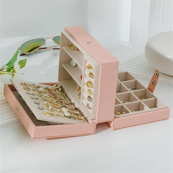 Portable%20Accessories%20Storage%20Jewelry%20Organizer%20Large%20Capacity%20Display%20Box%20Earrings%20Box%20Dustproof%20Storage%20Boxes%20-%20Image%206