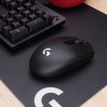 Logitech G304 Wireless Mouse Gaming Esports Peripheral Programmable Office Desktop Laptop Mouse LOL. 