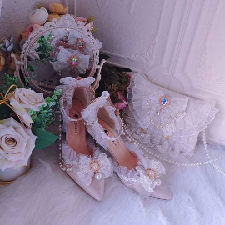 Original%20French%20Style%20Teenage%20High%20Heels%20Elegant%20and%20Exquisite%20Embroidered%20Lolita%20Palace%20Style%20Pointed-Toe%20Wedding%20Shoes%20Sandals%20-%20Image%203