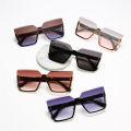 Sun Glasses Vintage Style Women Square Rimless Sunglasses Gradient Color. 