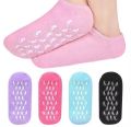 Moisturizing Gel Socks Foot Care Gel Moisturizing Silicone Socks Non Slip Heel Socks Chapped Foot Care Socks Women Men Soft Feet Rough Skin Pedicure Comfortable Spa Silicone Gel Lined Moisturizing Socks, Full Feet Protector Beauty Foot Mask for Softening. 