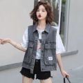 Women's Denim Vest 2023 Spring and Summer New Large Pocket Fashion Popular Sleeveless Waistcoat Coat Top All-Matching. 