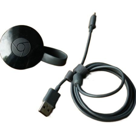 Chromecast%20Ultra%204K%20HDMI%20ccd%20Media%20Streaming%20Player%20Plus%20Premium%20streaming%20device%20-%20Image%205