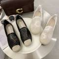Summer New Flat Lace Fisherman Shoes Hollow Linen Black and White Women's Shoes Lazy White Shoes Slip-on Pumps. 