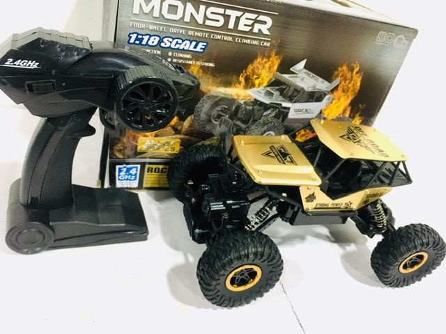 4WD%20RC%20Rock%20Crawler%20Off%20Road%20Metal%20Rechargeable%20Monster%20Car%20Truck%20Buggy%20Jeep%20Giant%20Rock%20Climber%202.4Ghz%201%20to%2018%20Scale%20Luxury%20Design%20High%20Quality%204%20Wheel%20Off%20Road%20Full%20Function%20-%20Image%204