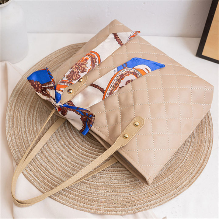 Large%20Capacity%20Women%20Shoulder%20Bag%20Fashion%20Rhombic%20Embroidery%20Handbags%20Casual%20Tote%20Bags%20Lonni%20-%20Image%206