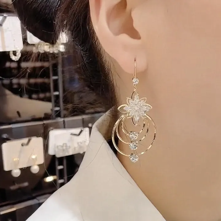 Alloy%20Geometric%20earrings%20Intricate%205.7*3cm%20Multi-layer%20earrings%20Circular%20earrings%20for%20Party%20Wedding%20Night%20out%20%20wear%20Gift%20idea%20Evening%20wear%20Special%20occasions%20Fashion%20enthusiasts%20Statement%20jewelry%20-%20Image%202