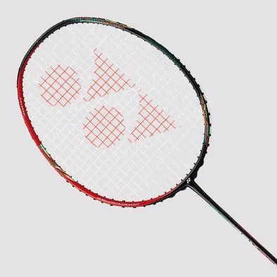 ASTROX%2088D%20High%20TentionBadminton%20Racket%20-%20Image%204