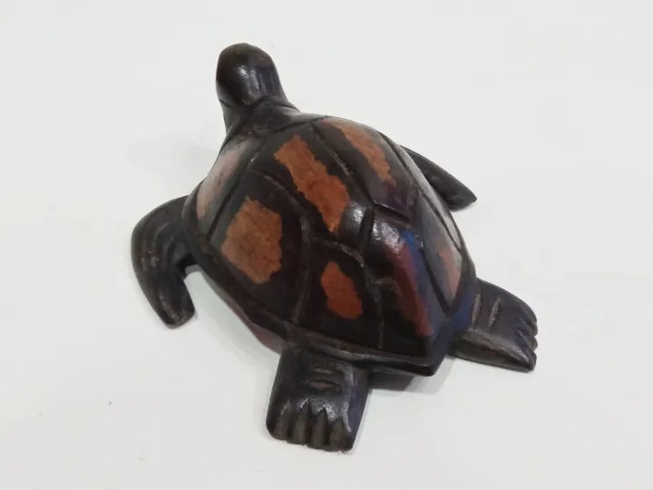 Wood%20Carved%20Turtle%20Figurine%20(Small)%20-%20Image%204