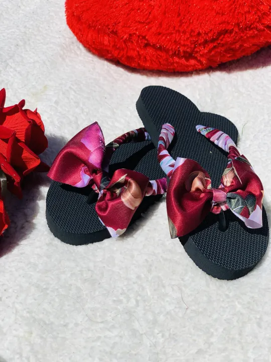 Design%20Women%20Slippers%20Fashion%20Rubber%20Handmade%20Flip%20Flop%20House%20Slippers%20-%20Image%204
