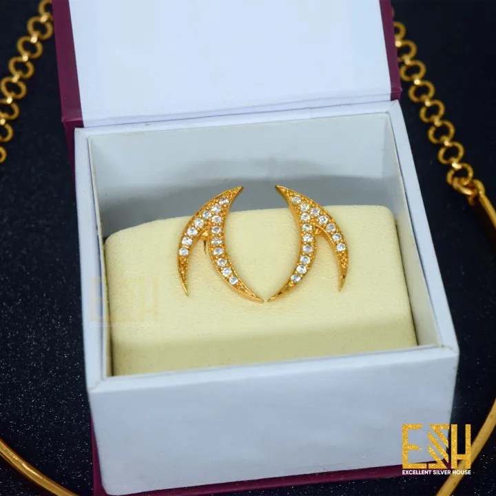BUY%20ONE%20GET%20ONE%20FREE%20-%20Buy%20Gold-plated%20Stylish%20Quality%20Necklace%20With%20Earring%20get%20beautiful%20link%20bracelet%20and%20gift%20box%20for%20Woman%20and%20girl%20-%20Image%206
